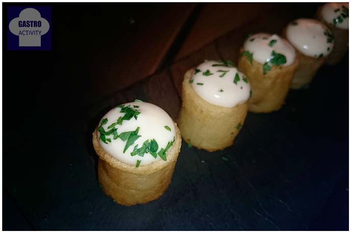 Patatas bravas Arola en SOT vermuteria de Sergi Arola Patatas bravas "Arola"