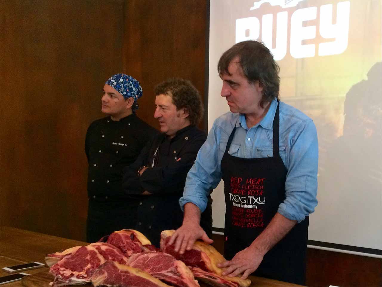 Imanol Jaca e Iñaki Lopez en las Jornadas de Carne de buey Grupo Sagardi