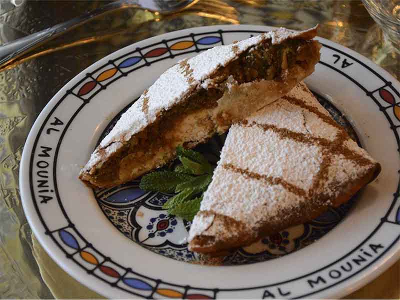 restaurante marroqui AL-MOUNIA Madrid Pastella Farci restaurante marroqui AL-MOUNIA Madrid Pastella Farci