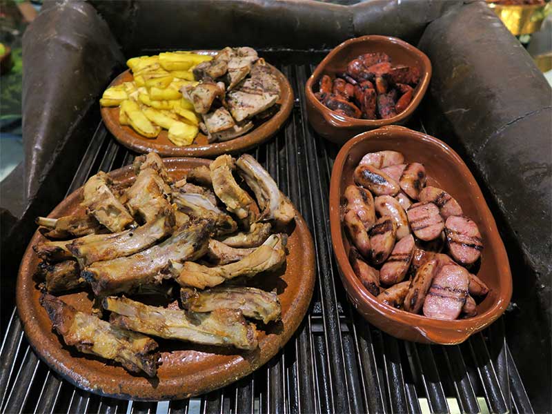 Feijoada de Rubaiyat chorizo bacon costillas Feijoada de Rubaiyat chorizo bacon costillas