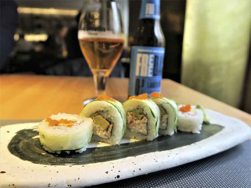 Restaurante Quispe peruano Madrid maki roll 