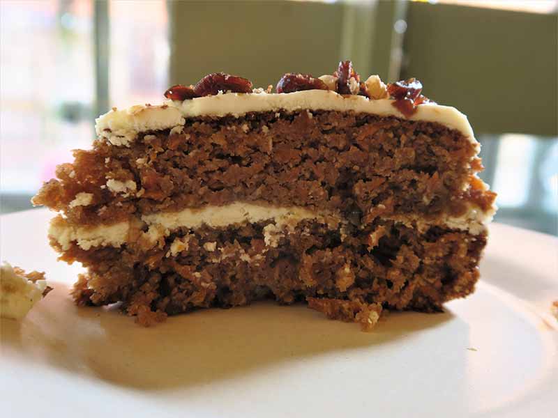 RUN RUN RUN Tarta de zanahoria vegana RUN RUN RUN Tarta de zanahoria vegana