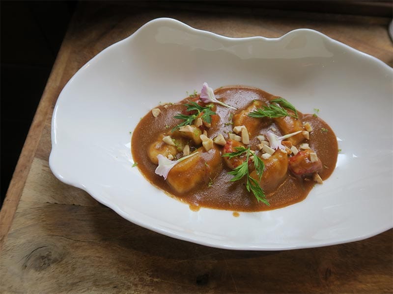 Restaurante Muna Ponferrada Leon Cangrejo de rio curry y gnochi Restaurante Muna Ponferrada Leon Cangrejo de rio curry y gnochi