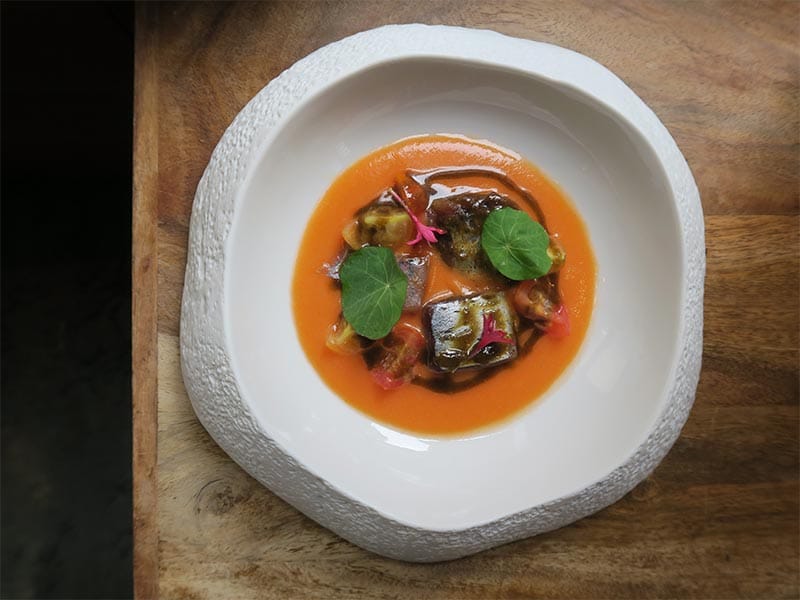 Restaurante Muna Ponferrada Leon Tomate chicharro y pesto de olivas Restaurante Muna Ponferrada Leon Tomate chicharro y pesto de olivas