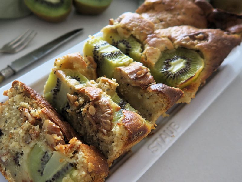 Bizcocho de kiwi en láminas