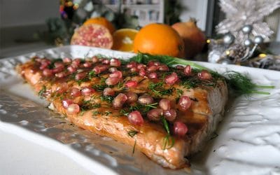 Salmón al horno con glaseado de granada, una receta que te va a sorprender
