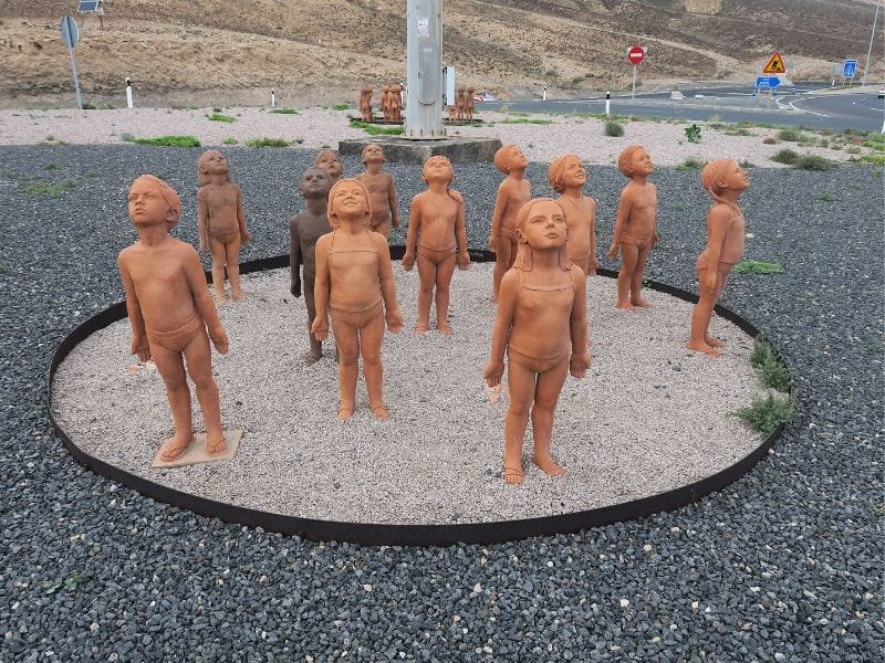 Estatua de los niños Moro Jable