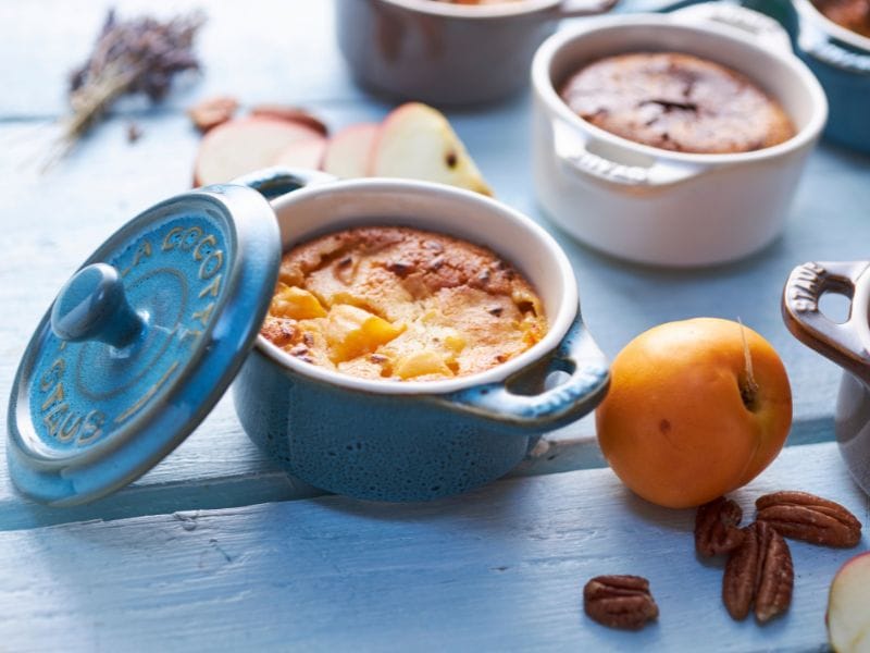 Mini cocotte azul turquesa de Staub