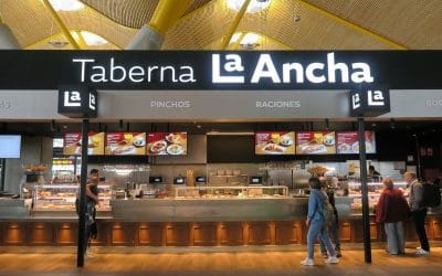 Comer en la T4: 20 años de evolución gastronómica en el aeropuerto de Madrid