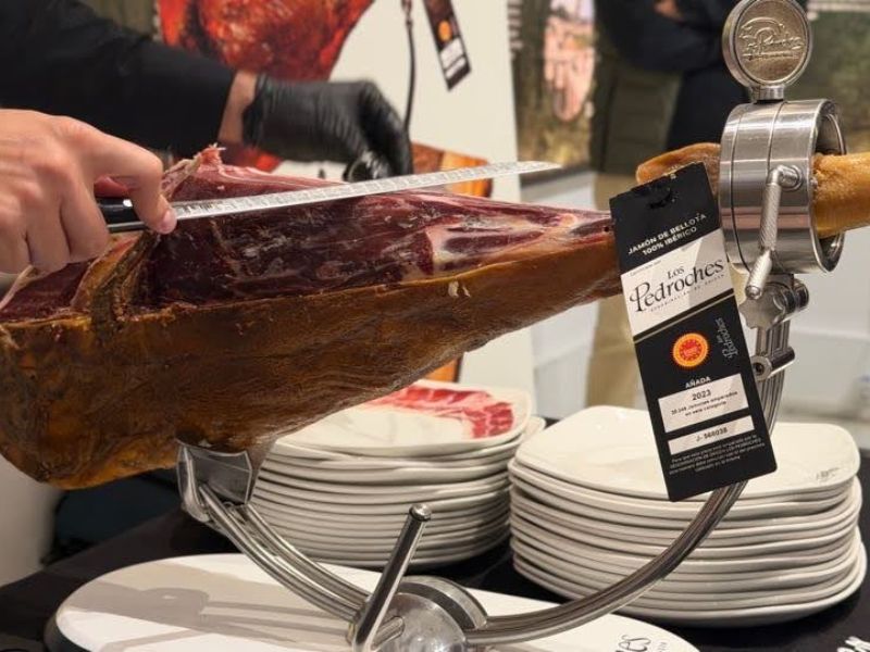 Jamon de bellota 100x100 ibérico DOP Los Pedroches